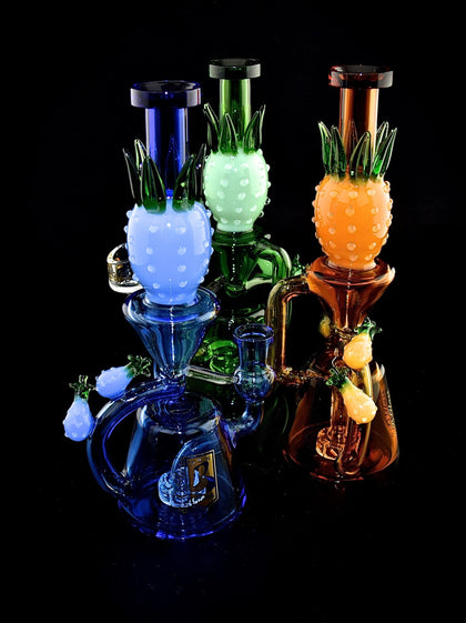 Recycler 3-Colored Pineapple Design